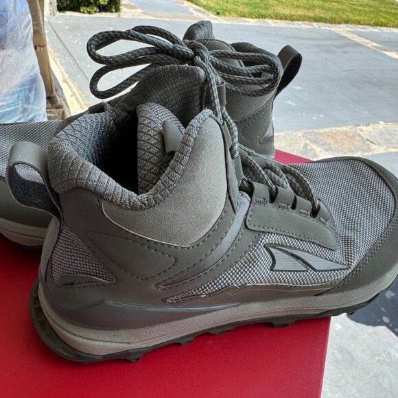 Altra Lone Peak Hiker Hiking Boots - Women's (Size 6.5, Khaki) - Lightly Used - Picture 7 of 12